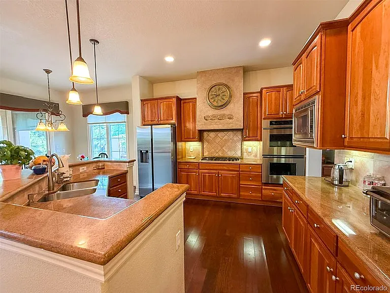13901 E Saratoga Pl — Photo 3