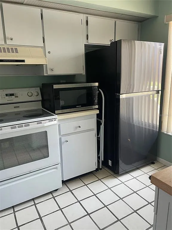 2 bed, 2.0 bath, 890 sqft, $2,200 — Photo 4