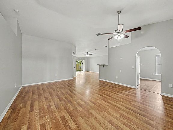 5th image of 2212 Nicollett Way