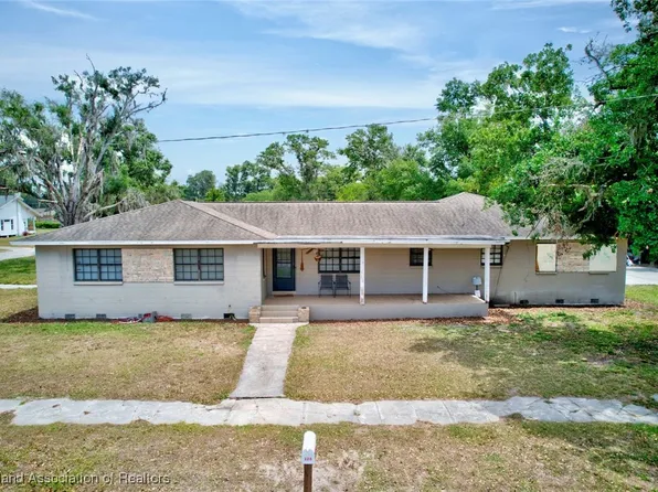 228 Illinois Ave, Wauchula, FL 33873