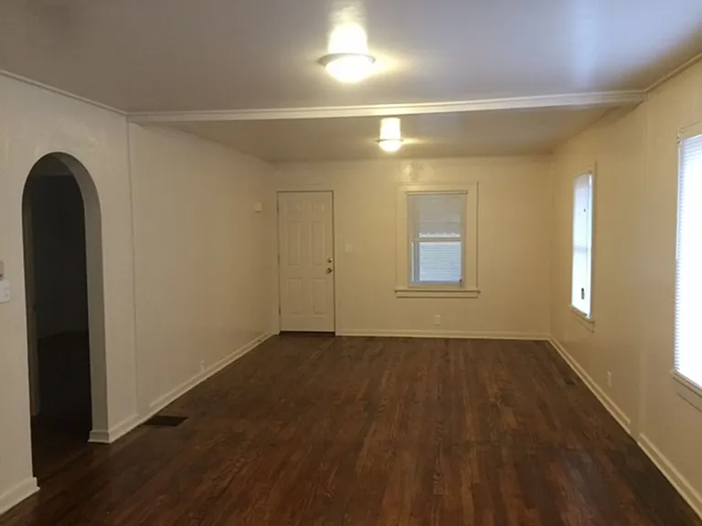 3299 Glengary St — Photo 5