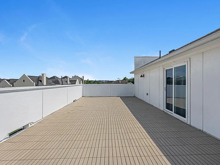 5802 Kansas St — Photo 3