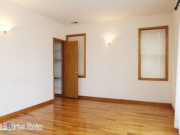 4th image of 844 W Buckingham Pl APT 3