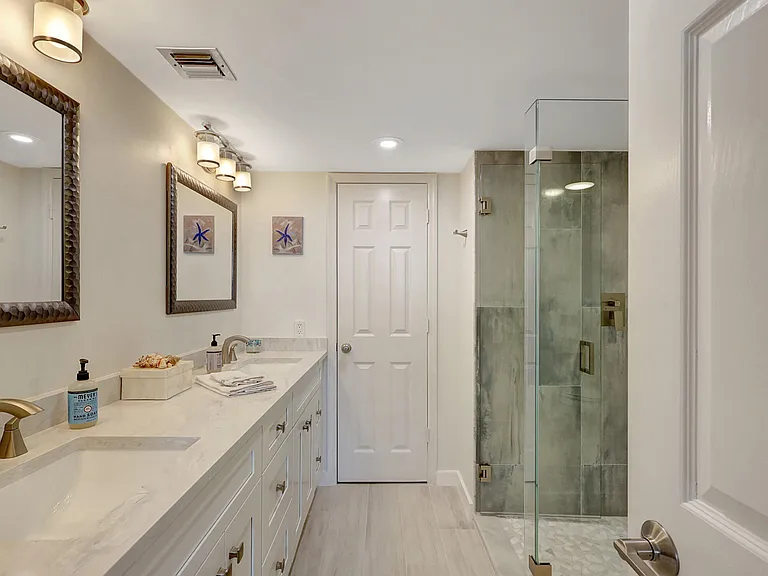 5059 N Highway A1A #701 — Photo 24