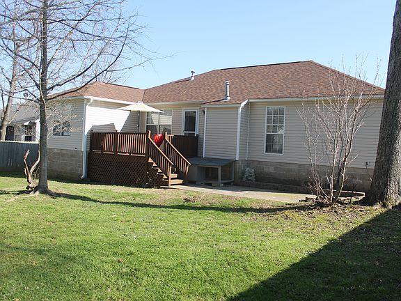 2nd image of 1600 Kensington Dr