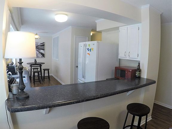 Kitchen bar top