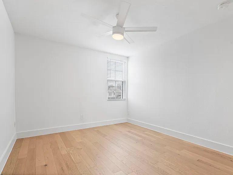 5005 Milam St — Photo 37