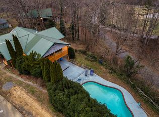 3749 Thayer Ln, Sevierville, TN 37862