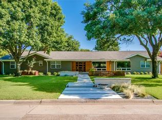 3935 Weeburn Dr, Dallas, TX 75229