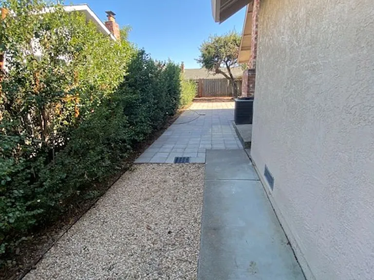 1118 Woodridge Dr — Photo 11