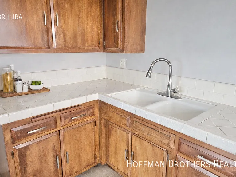 3831 Motor Ave #202 — Photo 5