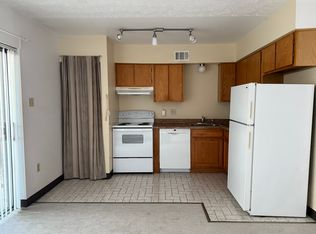 3252 Kennett Sq, Pittsburgh, PA 15213
