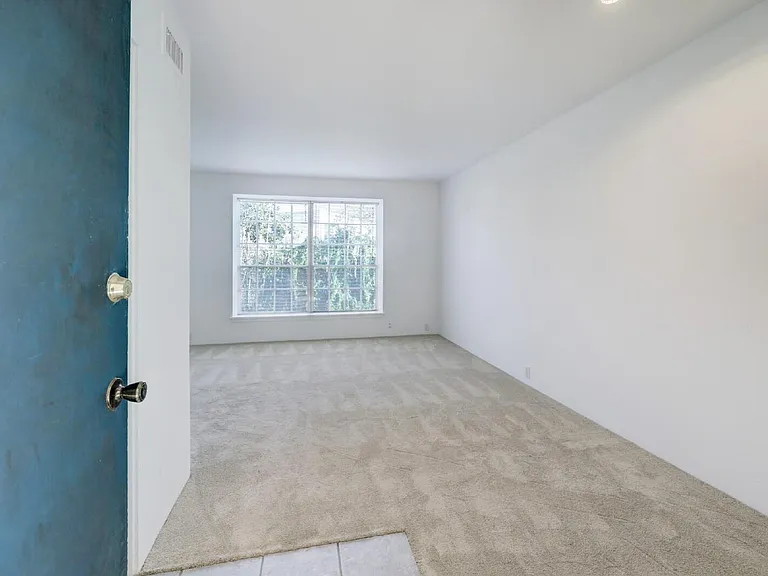 5353 Institute Ln #29 — Photo 1