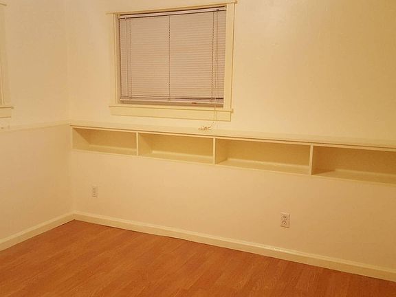 3rd image of 2211 Yorba St #B