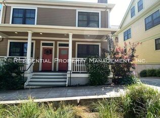 128 SW Grover St, Portland, OR 97239