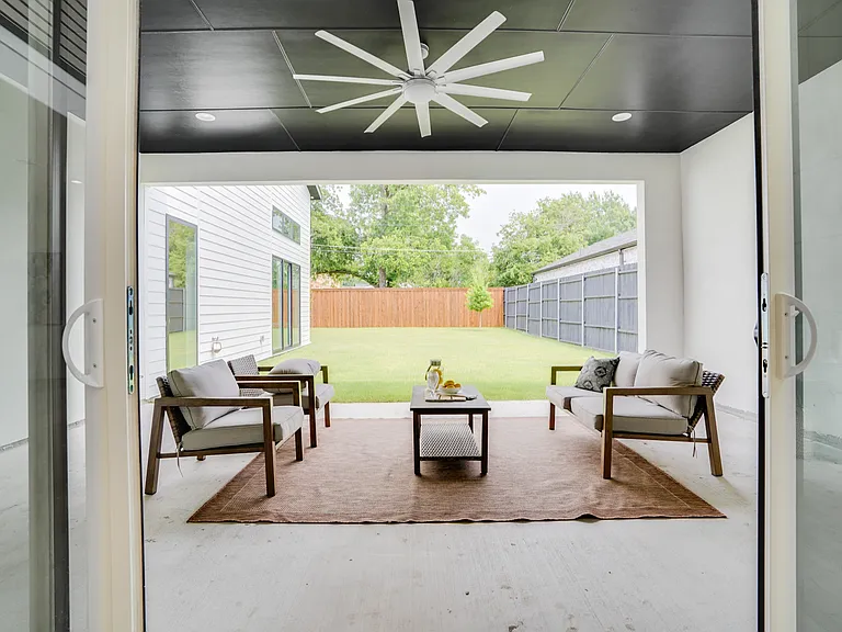 7614 Linwood Ave — Photo 21