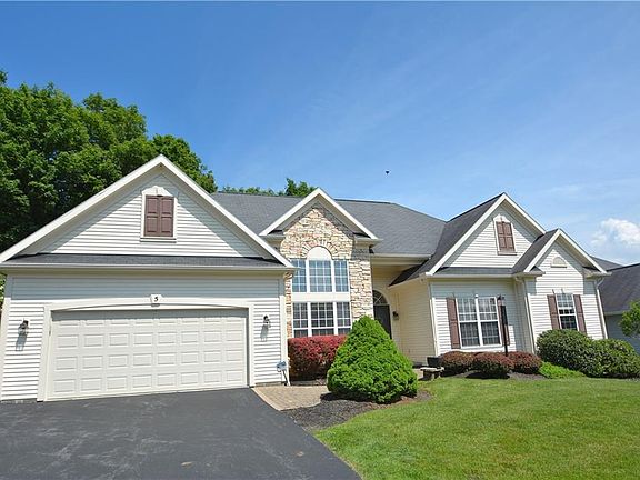 2nd image of 5 Eton Ct