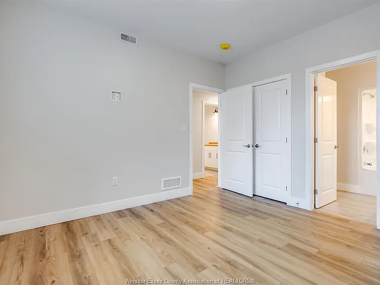 21293 Harbour Rd #2 — Photo 12