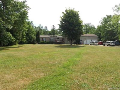2765 Drum Rd, Middleport, NY, 14105