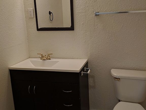 4th image of 14120 107th Avenue Ct E #14122