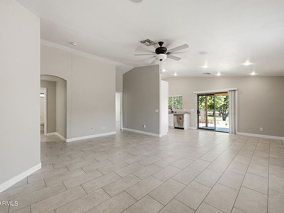 3rd image of 1616 E Desert Ln