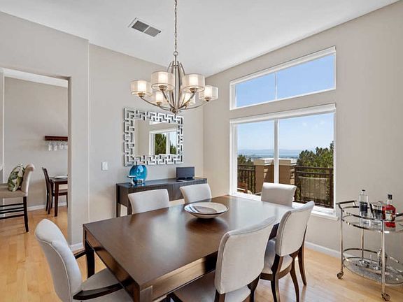 5th image of 113 Rock Wren Ln