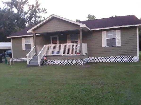 3518 Mayo St, Moss Point, MS 39563