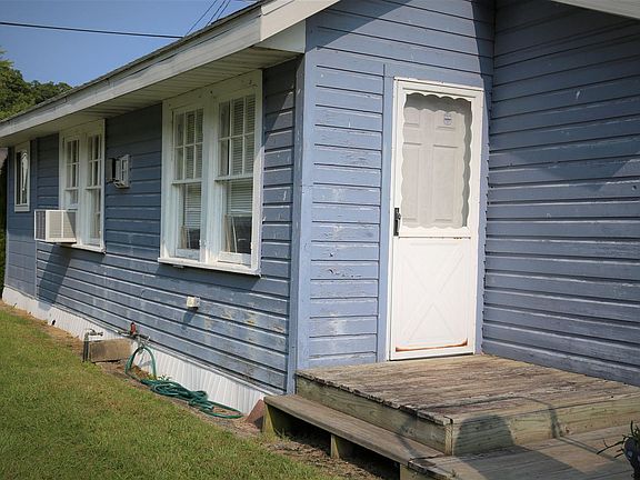 4th image of 108 2nd St