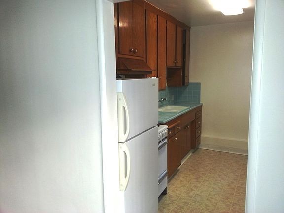 4th image of 506 E Palm Ave #B