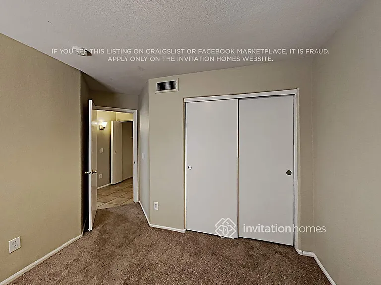 16661 W Latham St — Photo 9