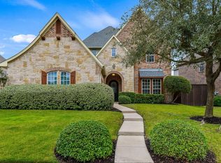 15 Wimbledon Ct, Heath, TX 75032