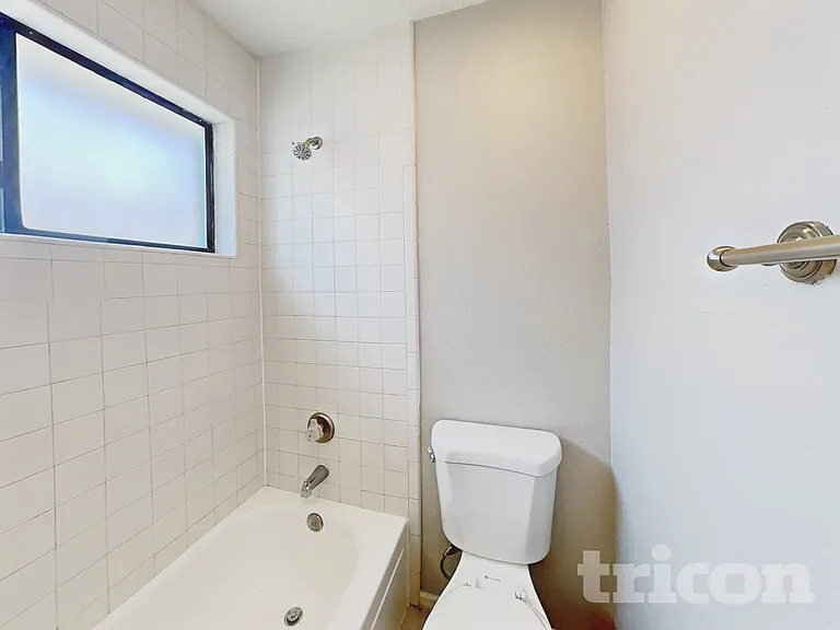 8002 Meadowlark Ln — Photo 14