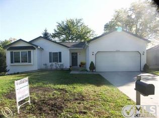 3100 Garden Ct, Auburn Hills, MI