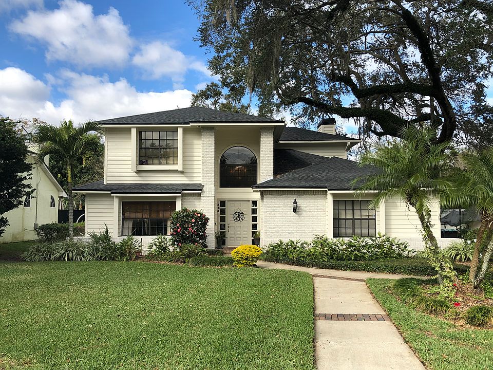 1st image of 313 Oak Estates Dr