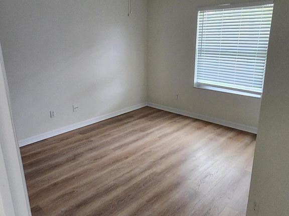 2nd image of 6127 Jasmine Vine Dr