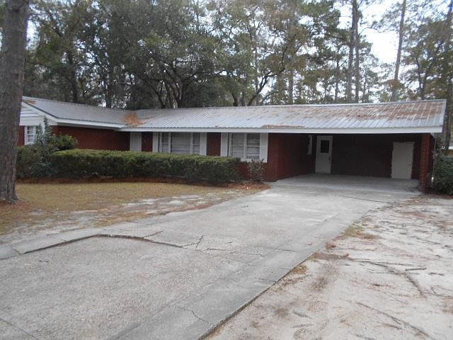 1st image of 2409 Berkley Dr