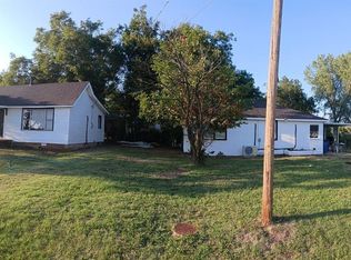 1216 W Ash St, El Reno, OK 73036