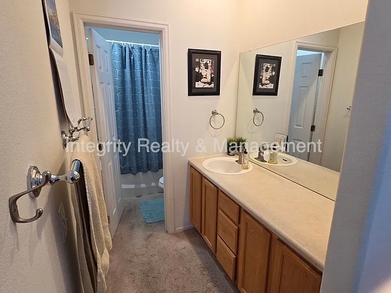 1261 Carlyle Park Cir — Photo 13