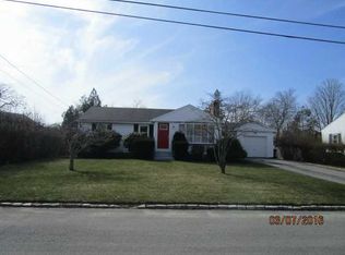 63 Deborah Rd, Warwick, RI 02888