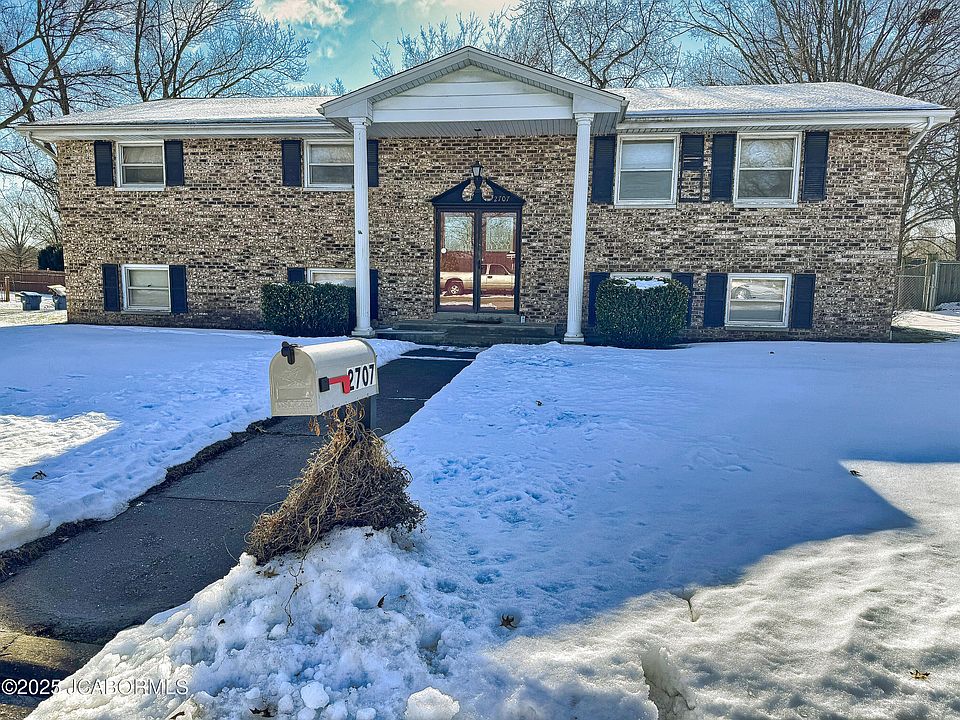 1st image of 2707 Garden View Dr