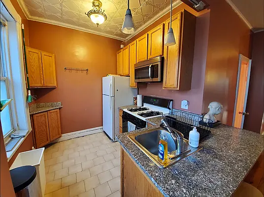 Rented by Ideal Properties Group | media 9