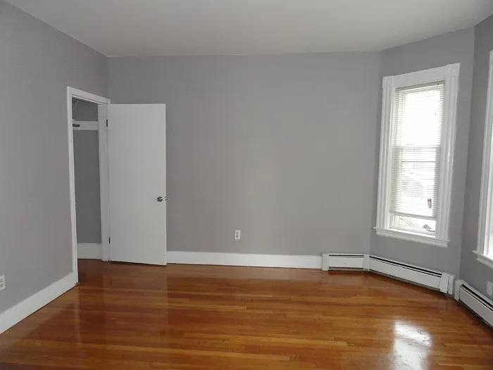 Hancock St — Photo 17