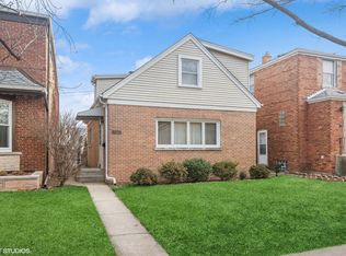 5225 N Rutherford Ave, Chicago, IL 60656