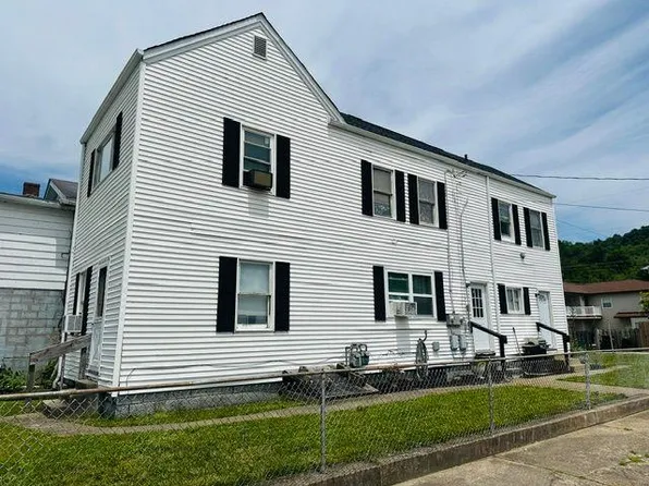 4876 Water Street, Benwood, WV 26031