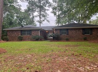 595 S 6th St, Jesup, GA 31545