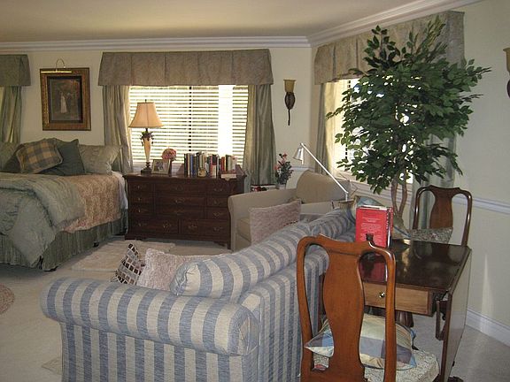 Downstairs master suite