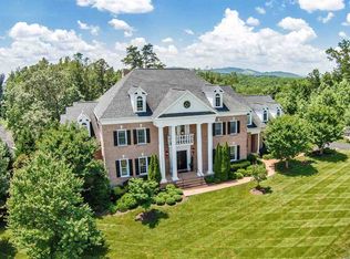 1143 Cambridge Hill Ln, Keswick, VA 22947