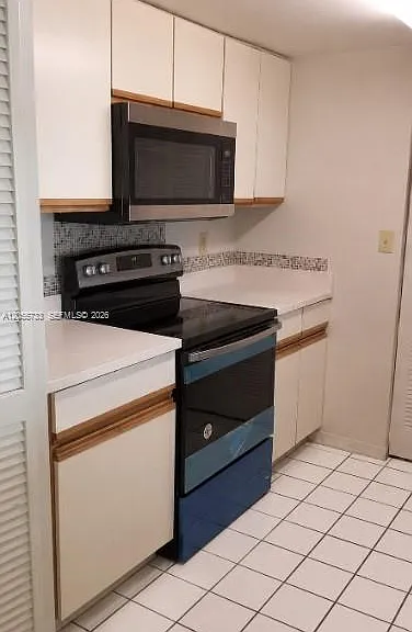 9901 Westview Dr #315 — Photo 12