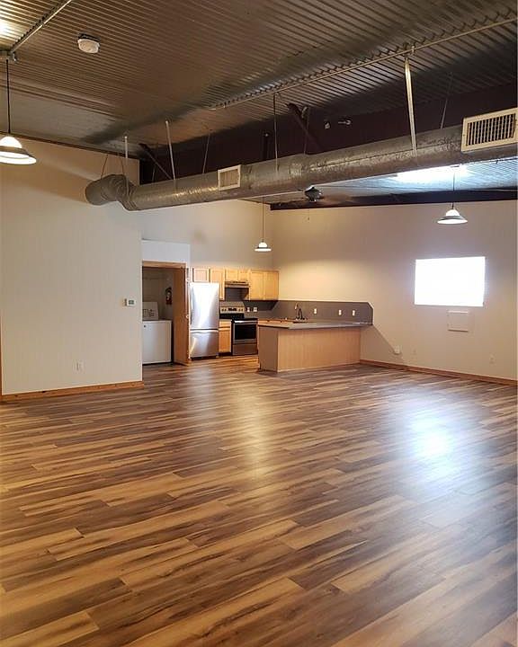 1st image of 5508 Clay Ave Ste C