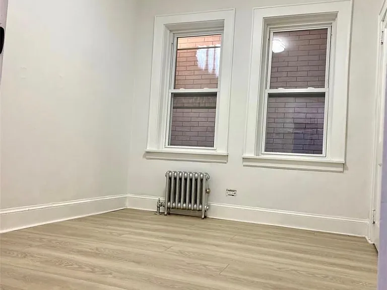55 Spring St #2 — Photo 6